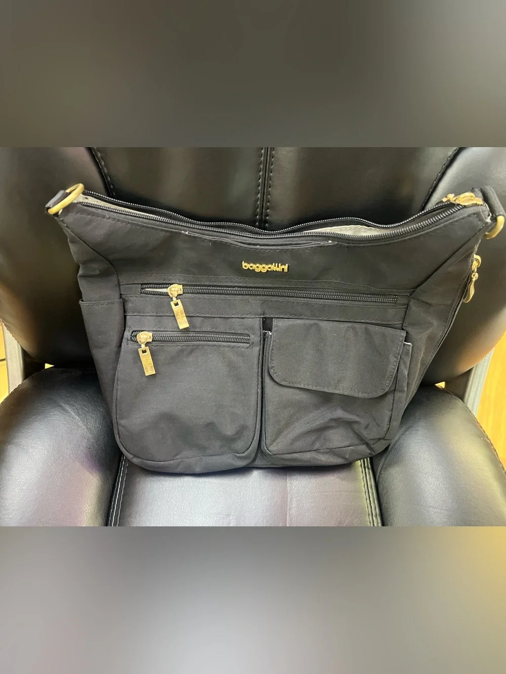 Baggallini Black Travel Organizer with Gold Hardware
